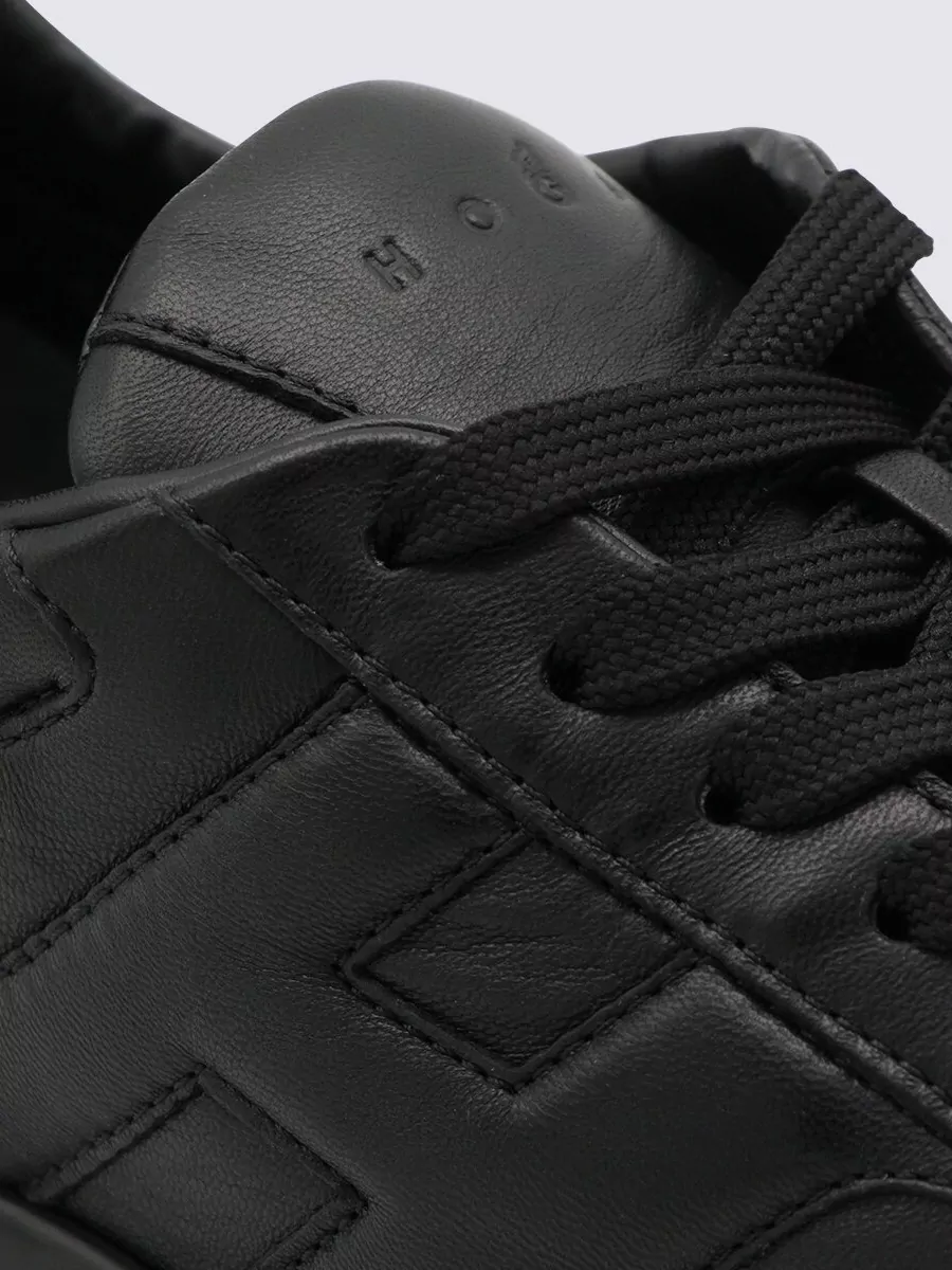 Hogan Low Sneakers Round Toe Rubber Sole