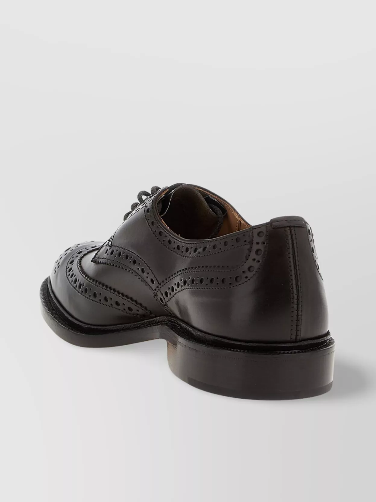 Tricker's Lace-Up Shoes Featuring Brogue Detailing