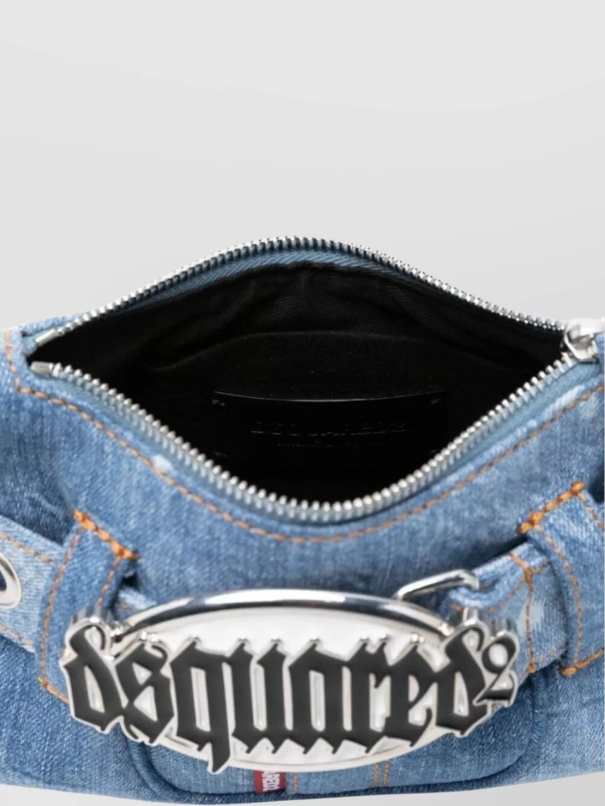 Dsquared2 Chic Clutch Bag Chain Strap