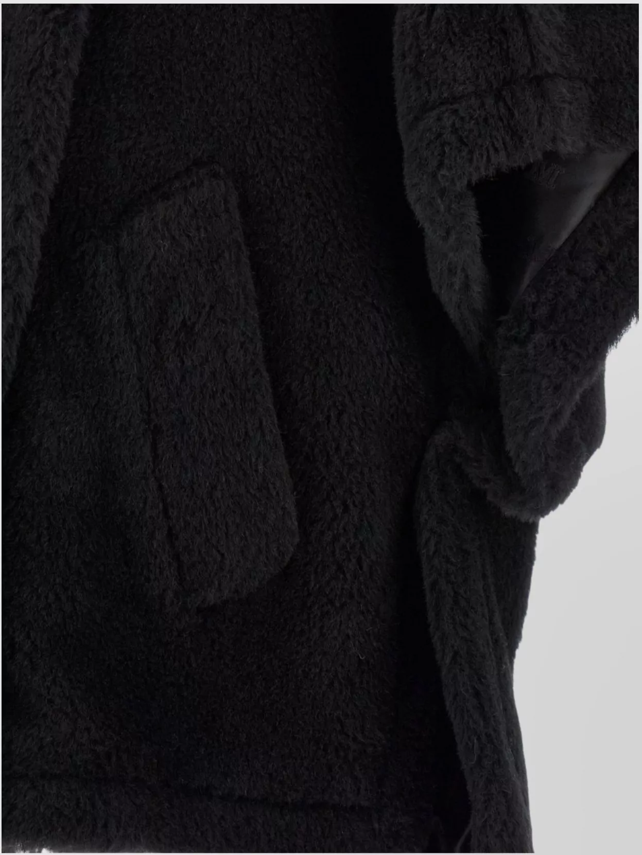 Max Mara Short Sleeve Oversized Collar Faux Fur Cape