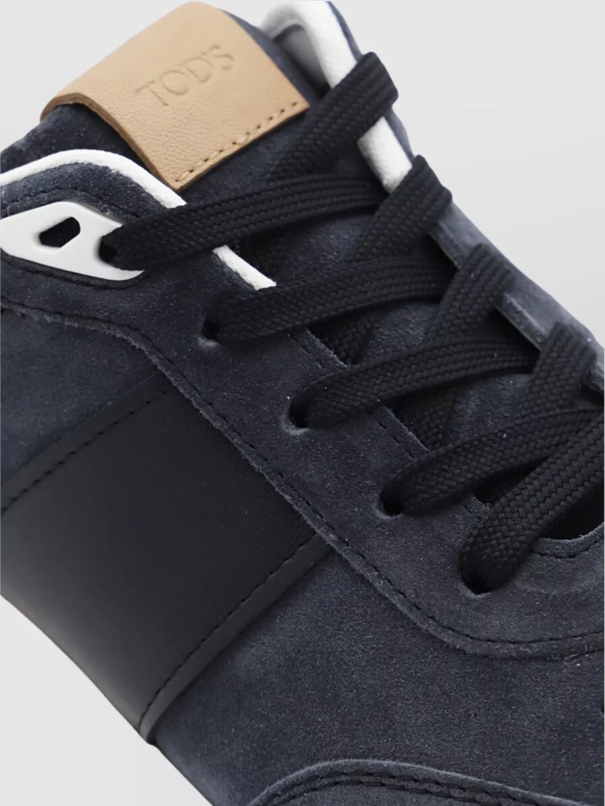 Tod's Low Top Sneakers With Contrast Heel Panel