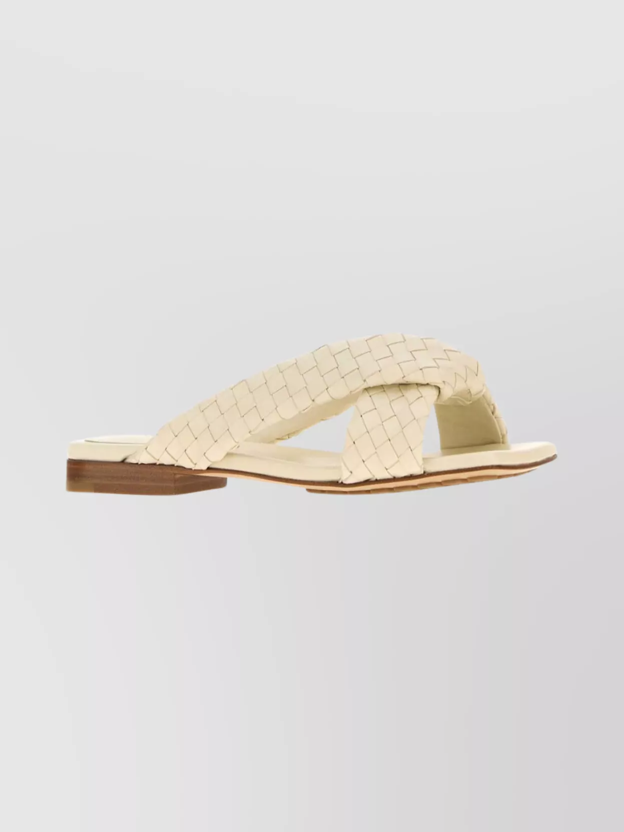 Bottega Veneta Woven Design Flat Sole Open Toe Slippers In Neutral
