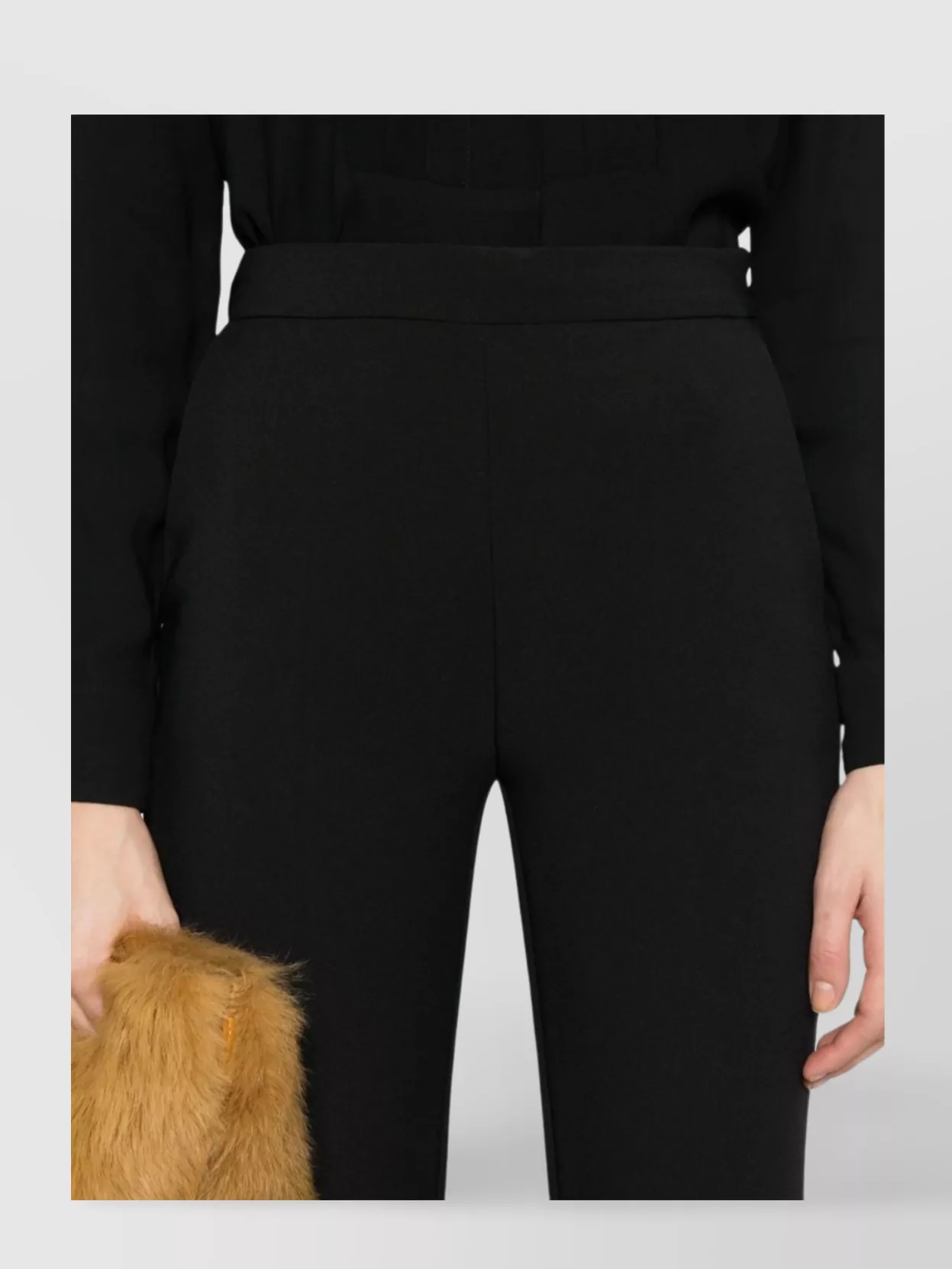 Elisabetta Franchi High-Waisted Cropped Trousers With Pocket Details