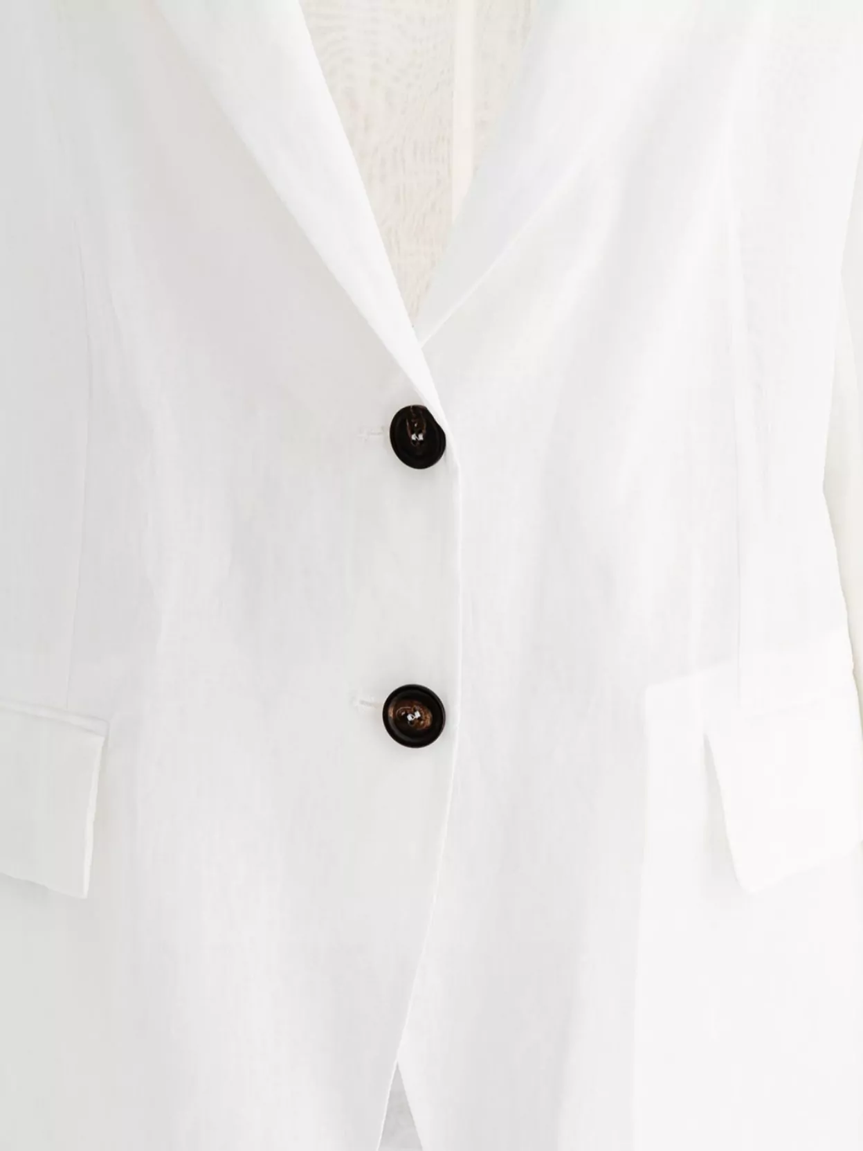 BRUNELLO CUCINELLI STRUCTURED JACKET WITH FRONT POCKETS AND LONG SLEEVES