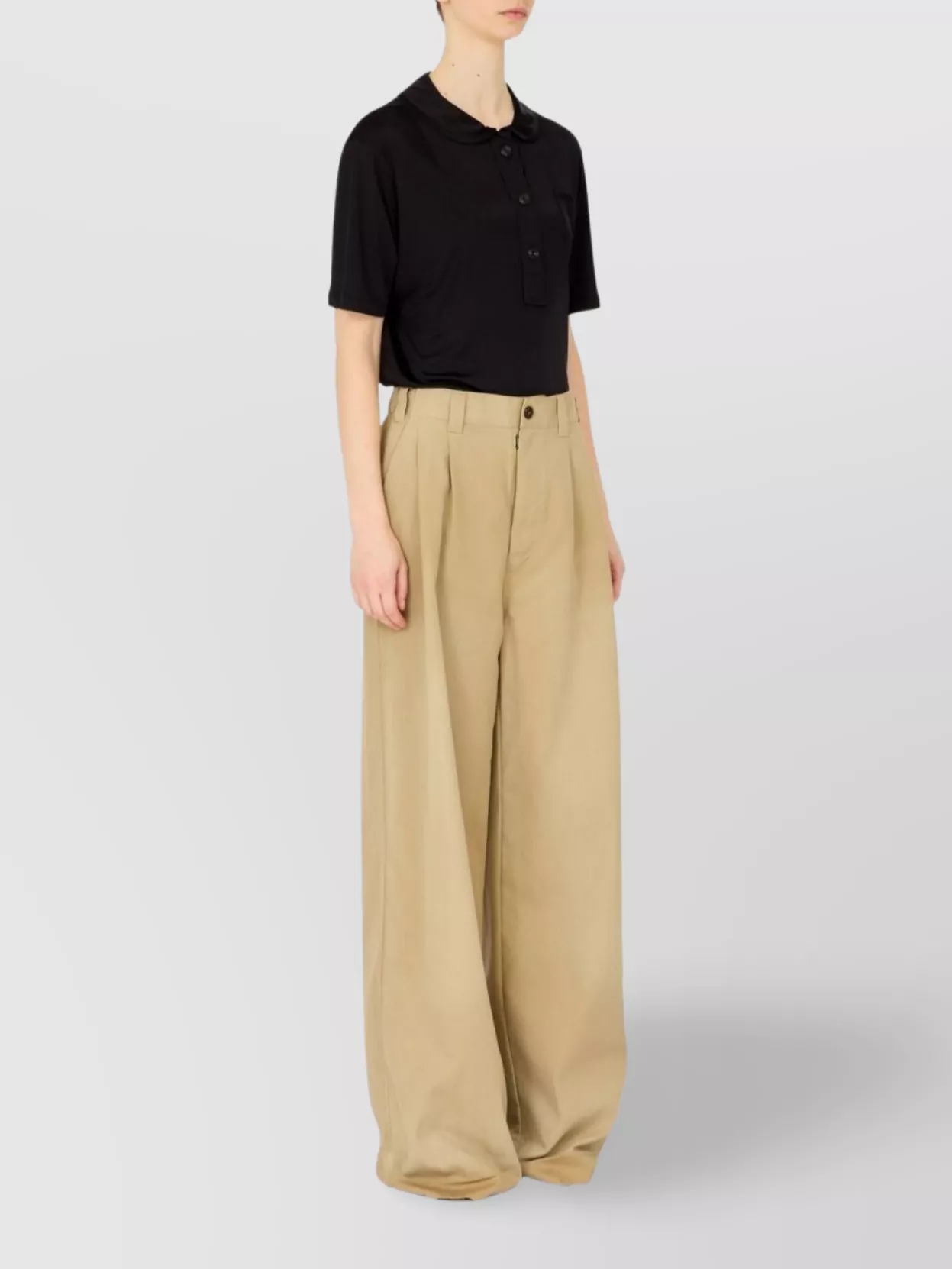 Maison Margiela Wide Leg Trousers With Pleats And Pockets