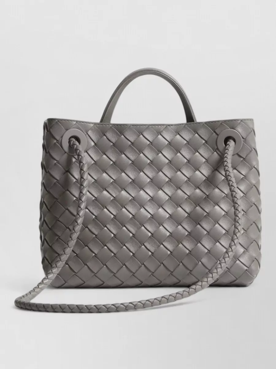 Bottega Veneta Andiamo Small Leather Tote Bag