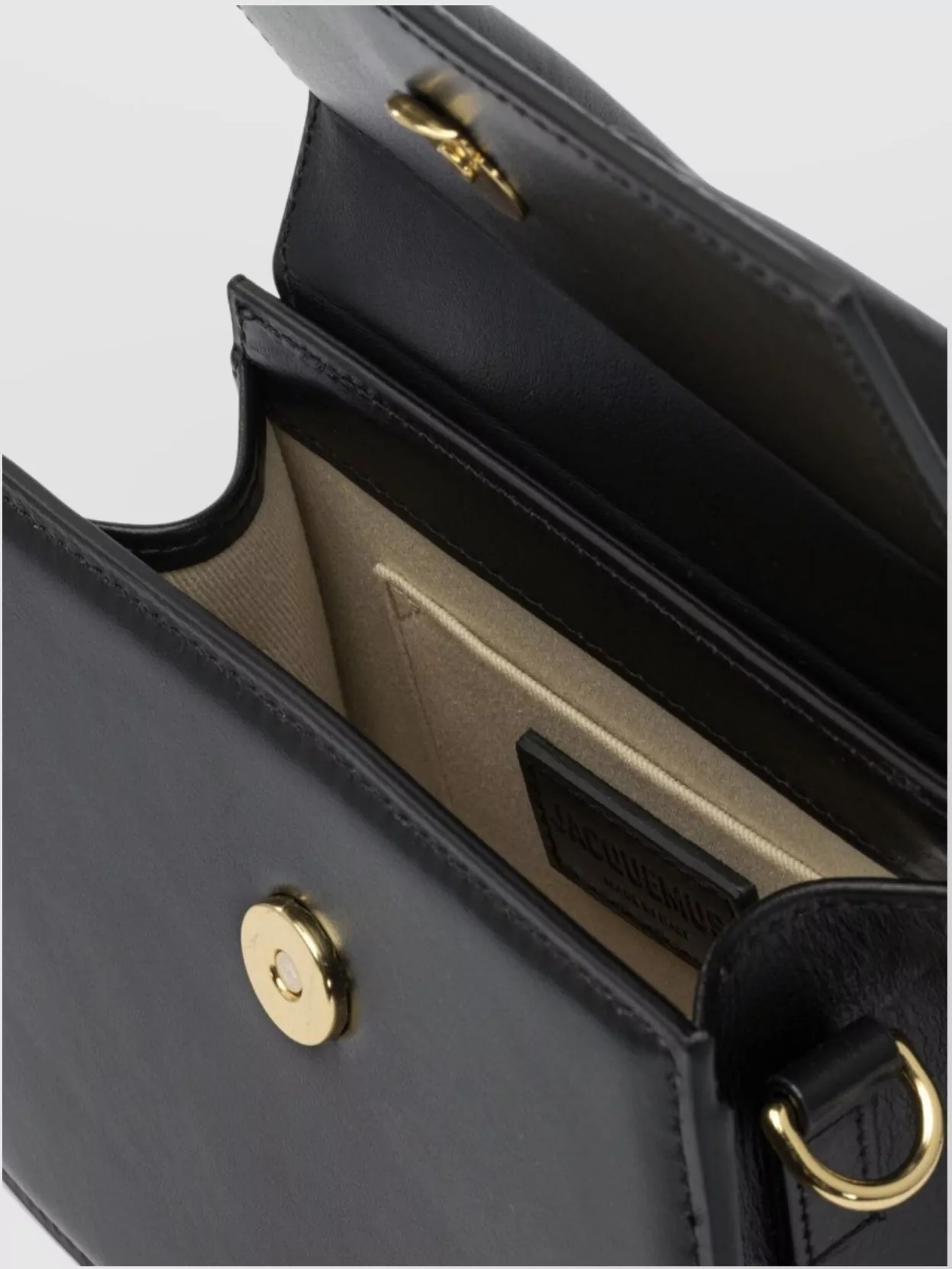 Jacquemus The Medium Chiquito Leather Handbag.