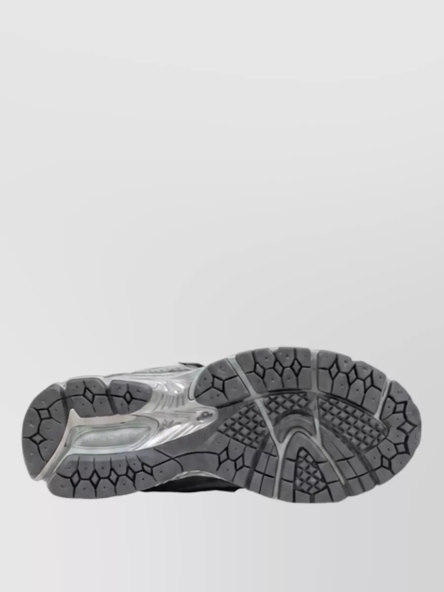 New Balance Synthetic Low-Top Sneakers