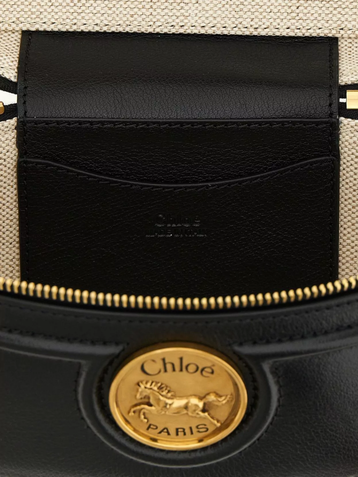 Chloé Crossbody Bag With Horse Medal Design