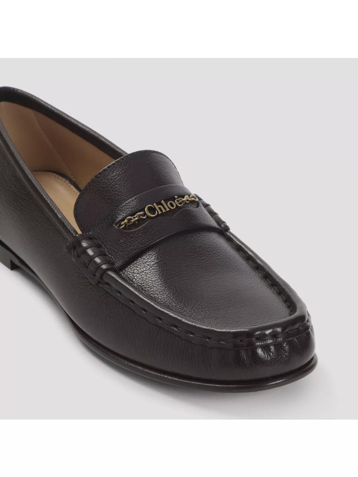 Chloé Round Toe Chain Detail Loafers