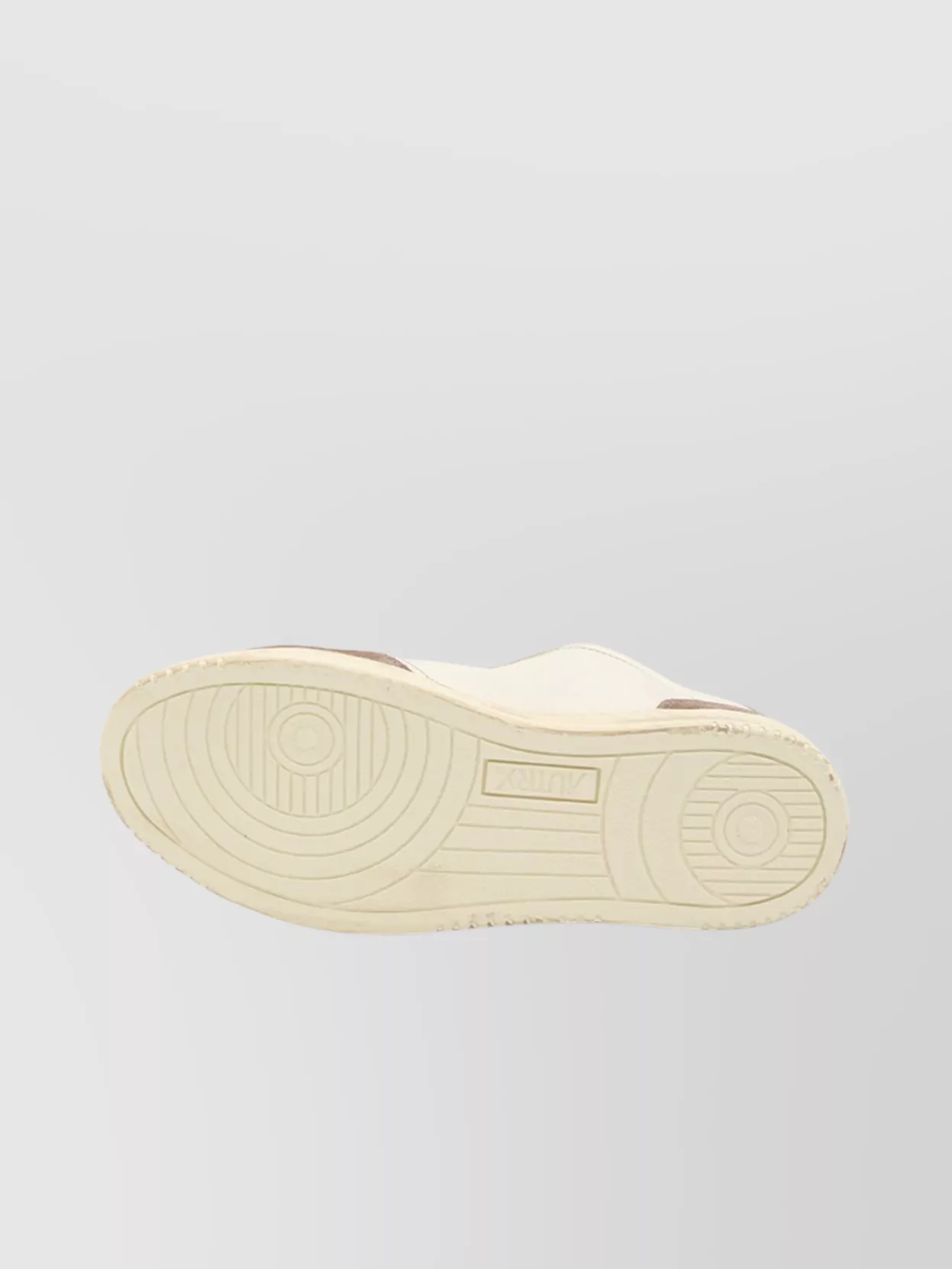 Autry Low Top Vintage Leather Sneakers