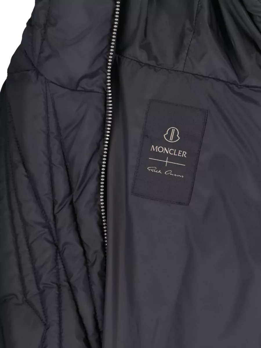 Moncler Cape