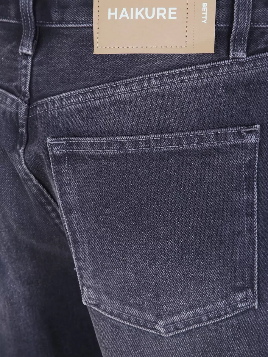 Haikure Cropped Loose Jeans