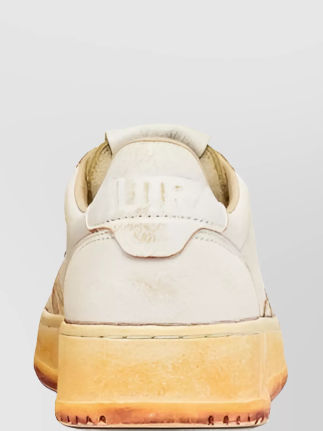 Autry Super Vintage Sneakers Distressed Finish In White