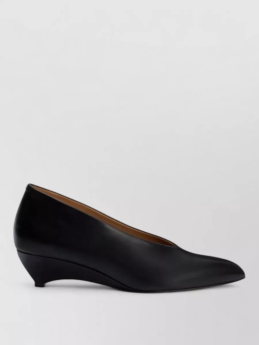 Jil Sander Leather Pointed-Toe Pumps