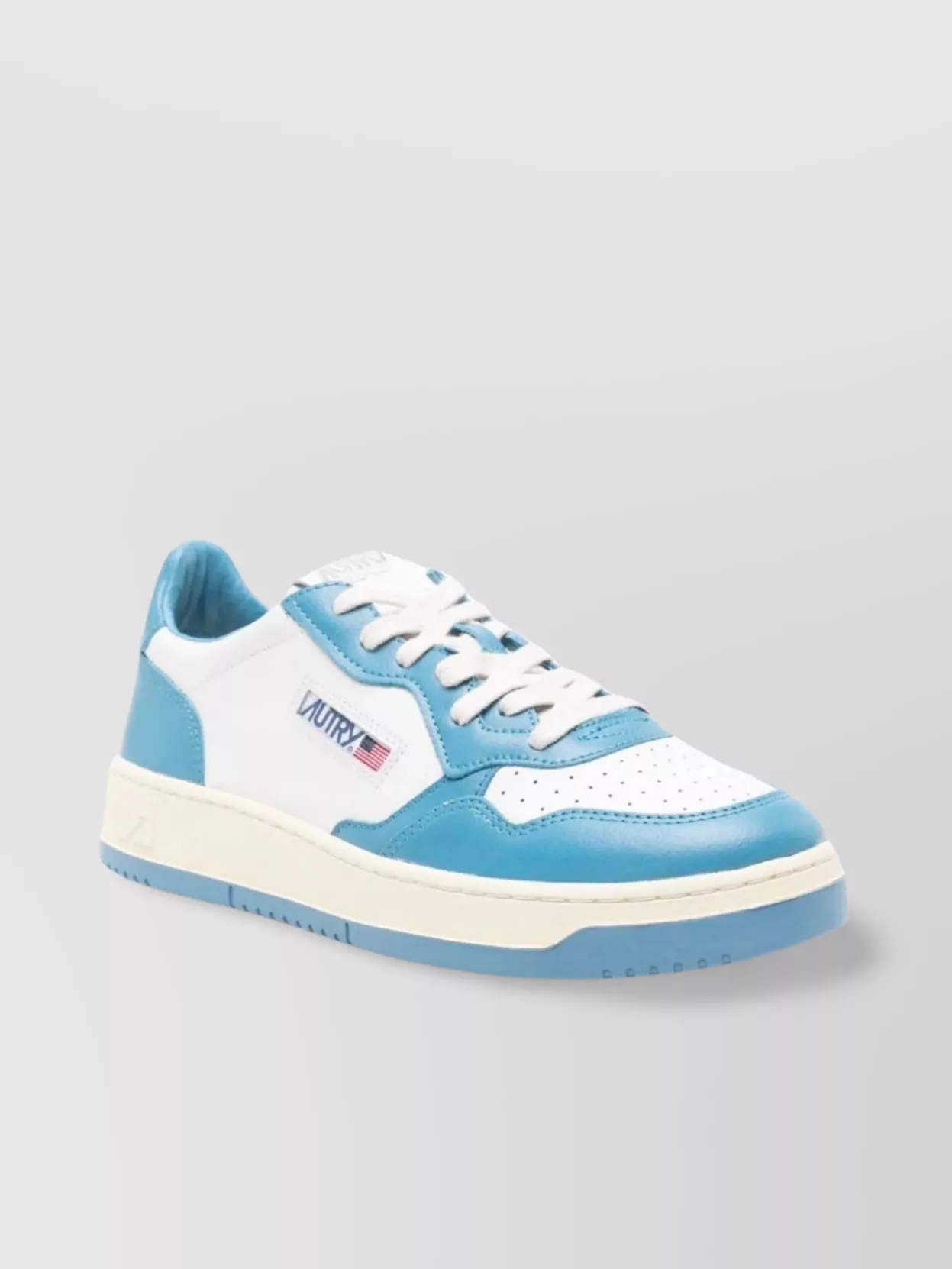 Autry Bicolor Medalist Leather Low Sneakers In Blue