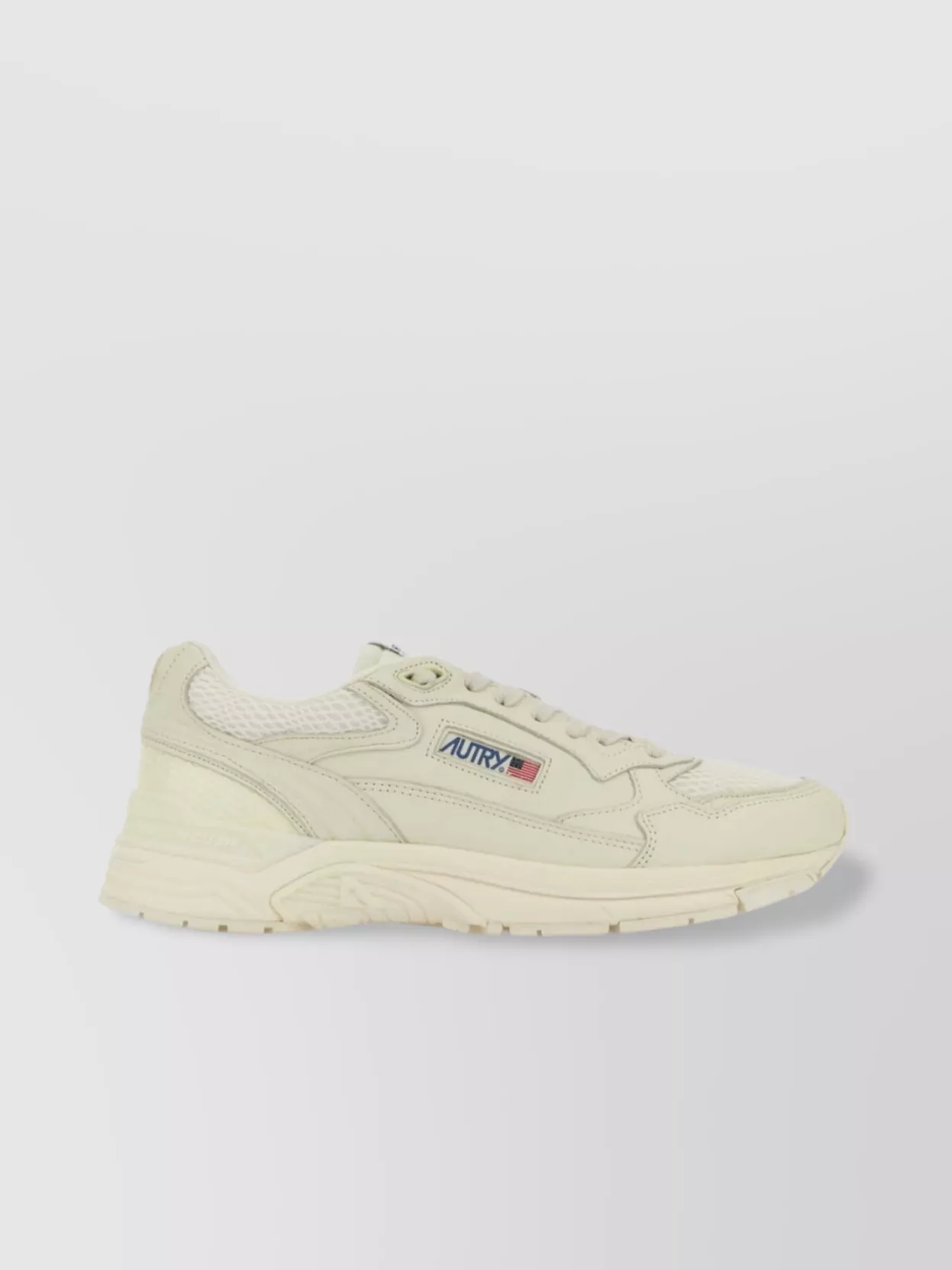 Autry Hyperway Sneakers In Whisper White Laminated Leather And Mesh In White