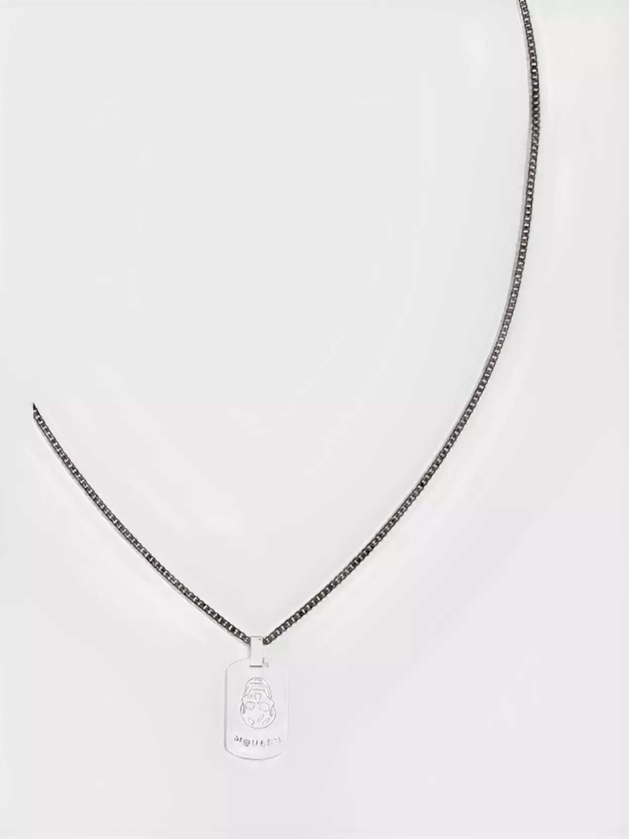 Alexander Mcqueen Bold Skull Pendant Necklace