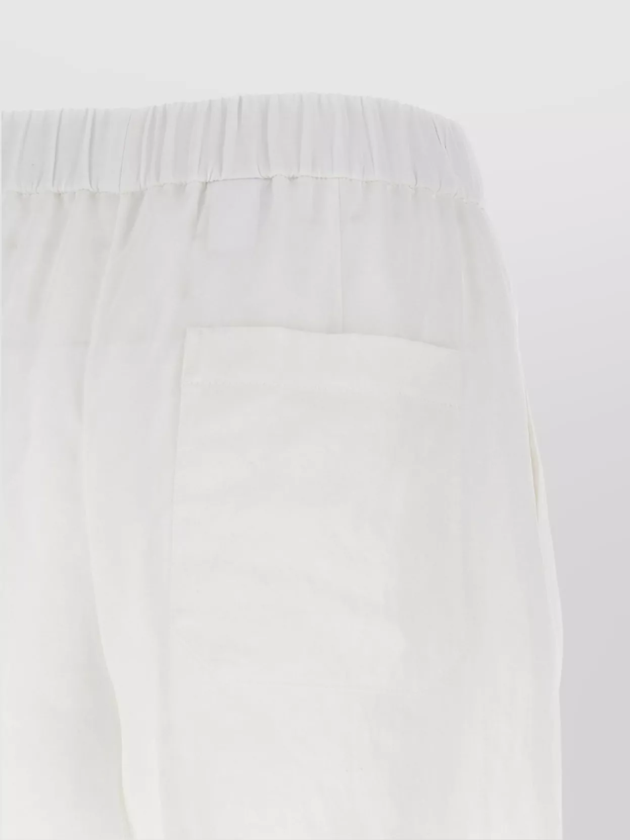 Brunello Cucinelli Elastic Waist Pleated Shorts With Back Pockets