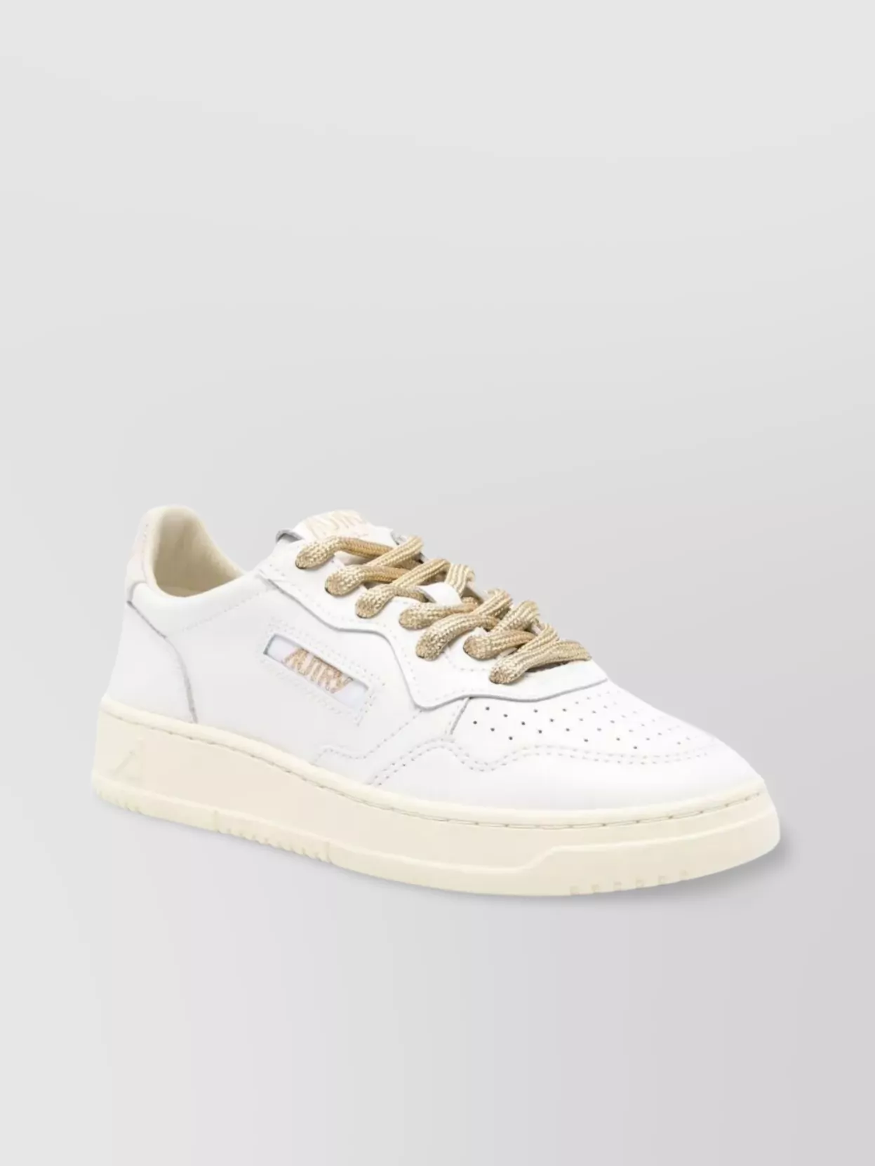 Autry Medalist Low Sneakers In White Leather And Suede Heel Tab In White