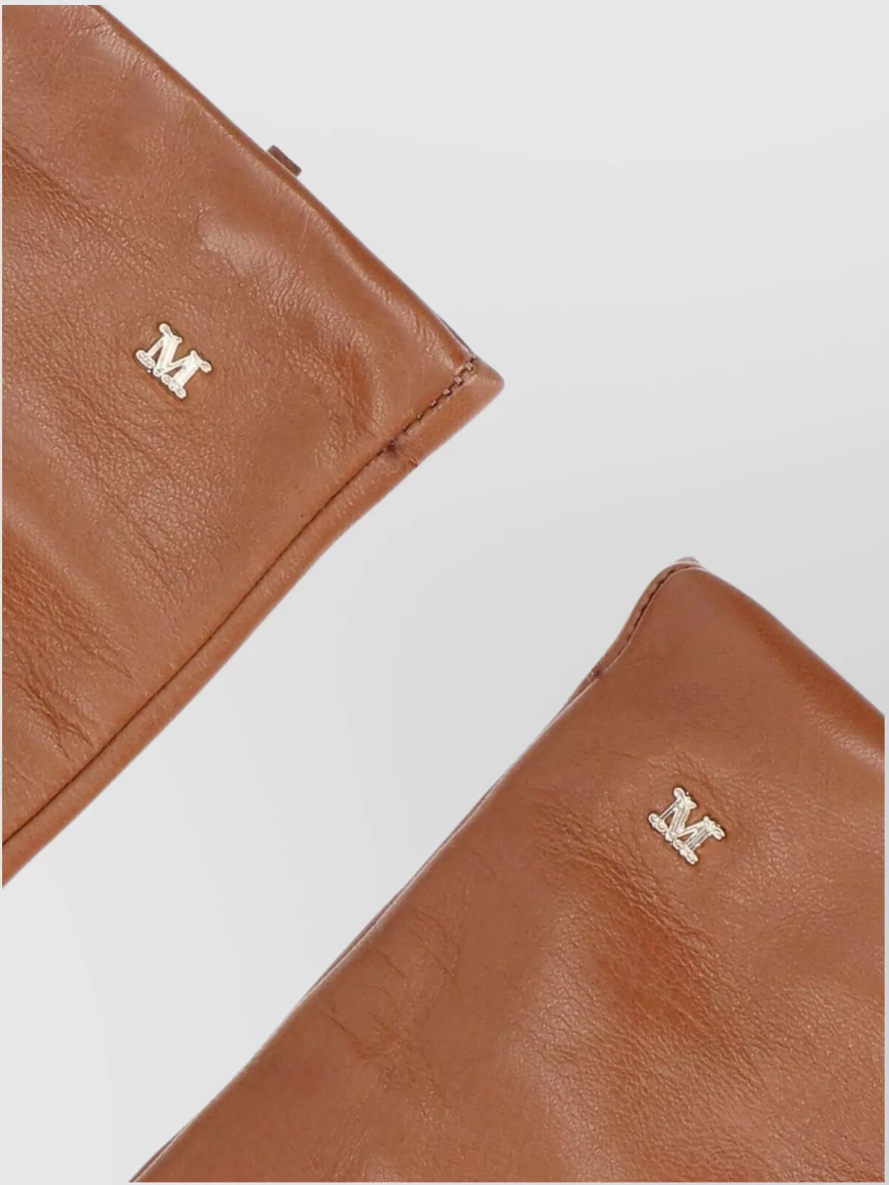 Max Mara Stylish Gloves With Slit Cuffs And Smooth Finish