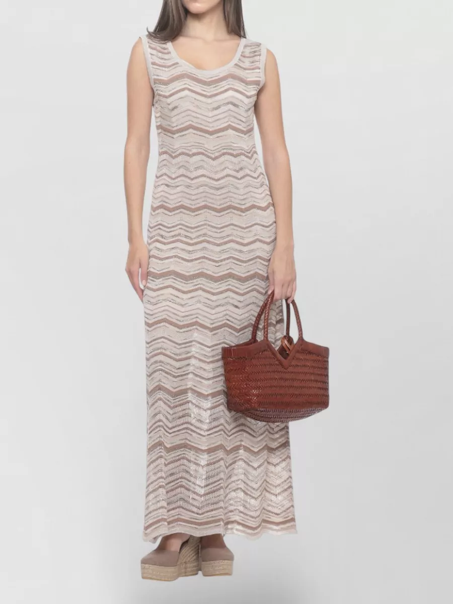D.exterior Sleeveless V-Neck Geometric-Knit Maxi Dress
