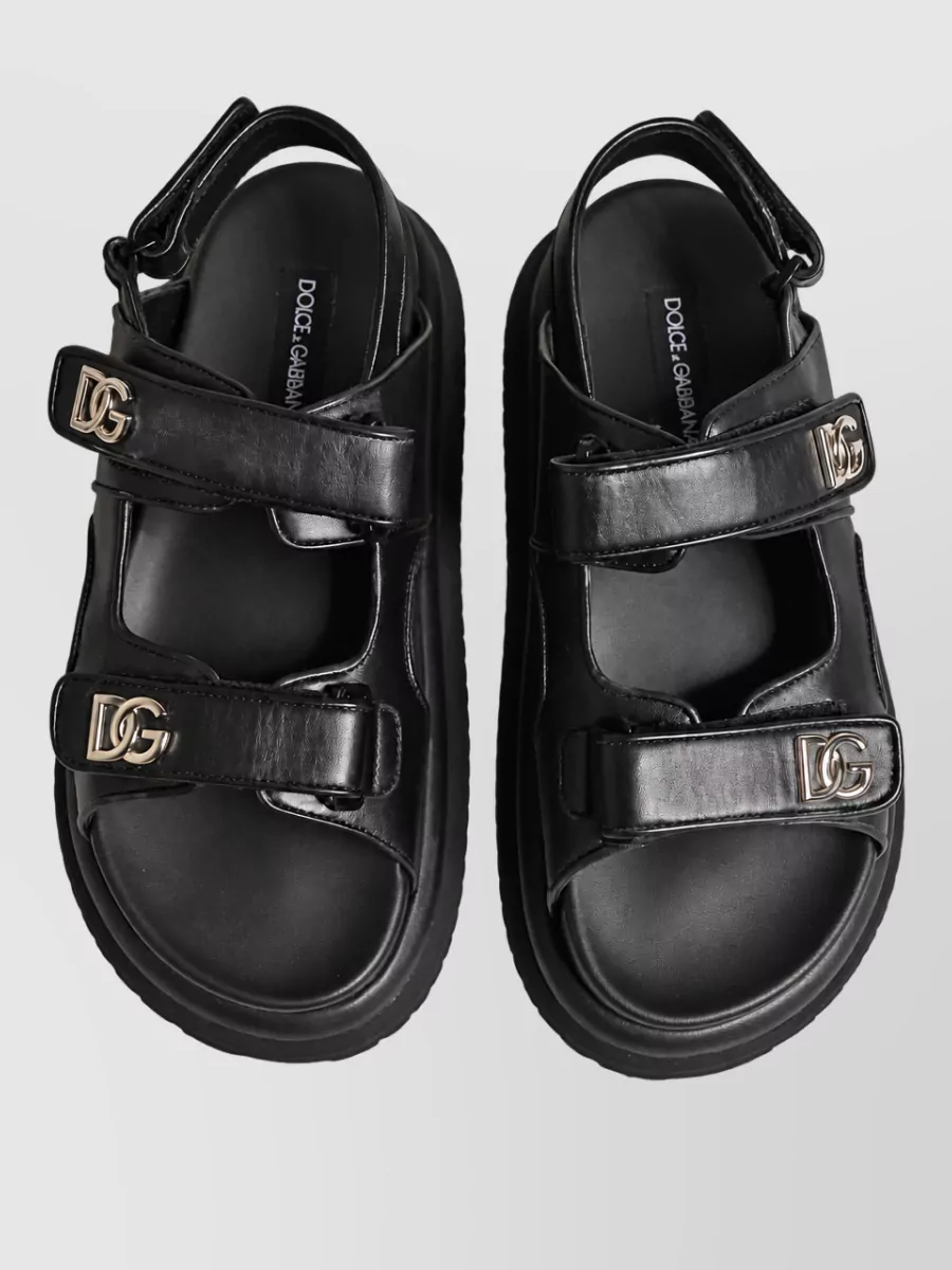 Dolce&Gabbana Logo Slides