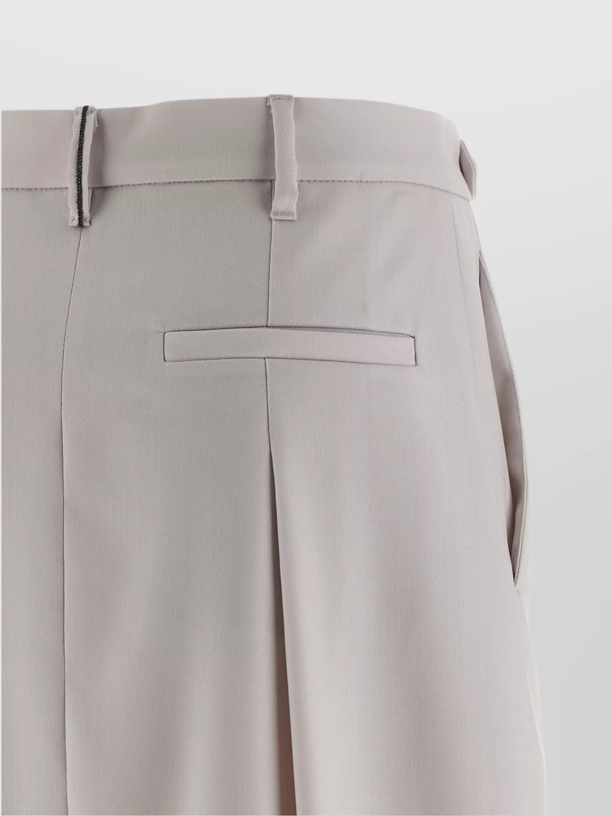 Brunello Cucinelli Curved Pleated Skirt Button Detail In Neutral