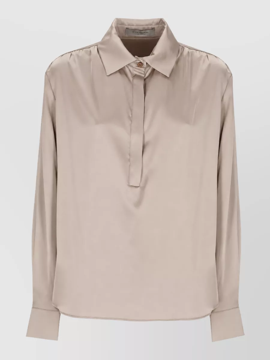 D.exterior long-sleeve shirt
