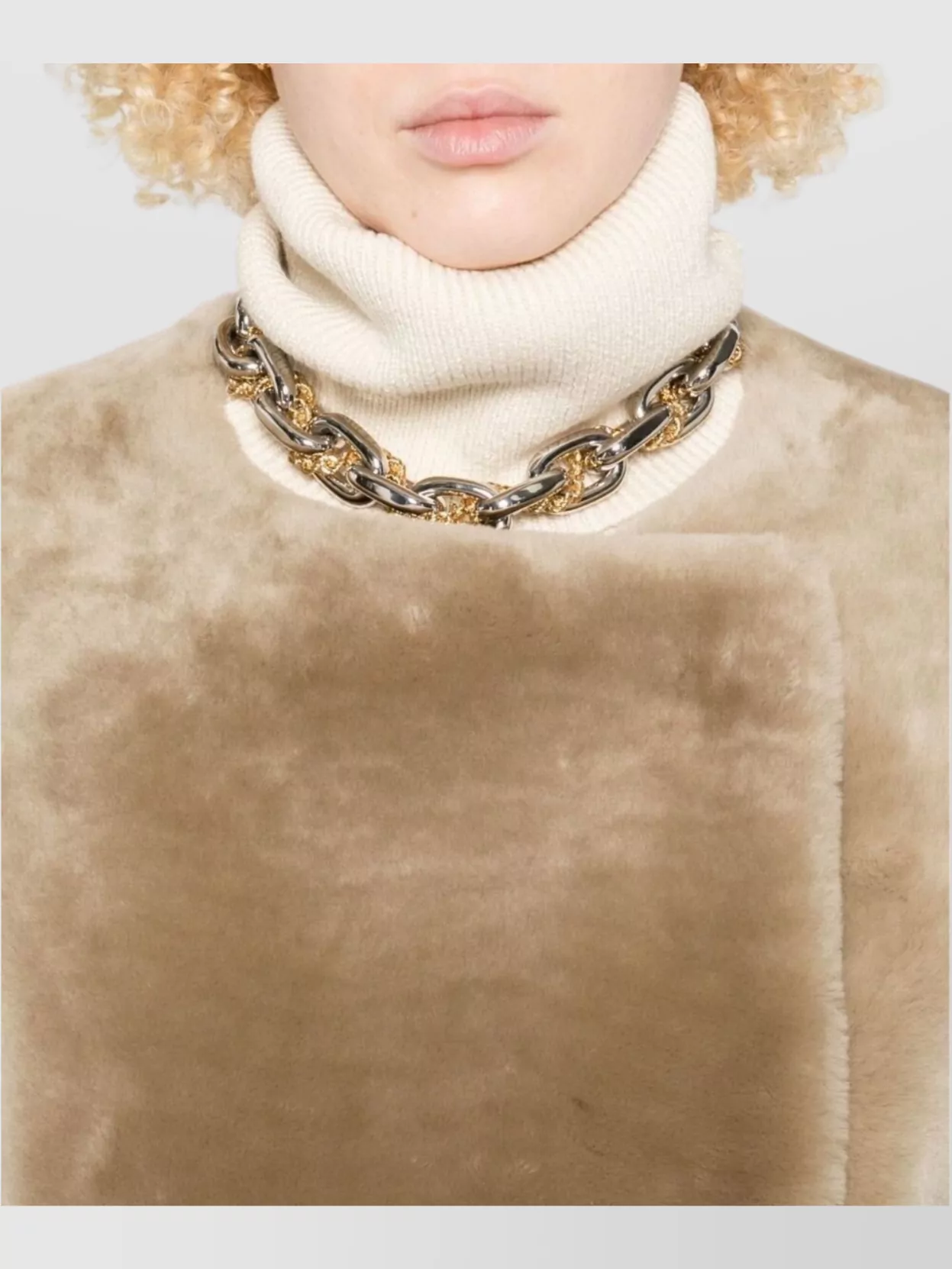 Totême Knee Length Shearling Coat And Pockets