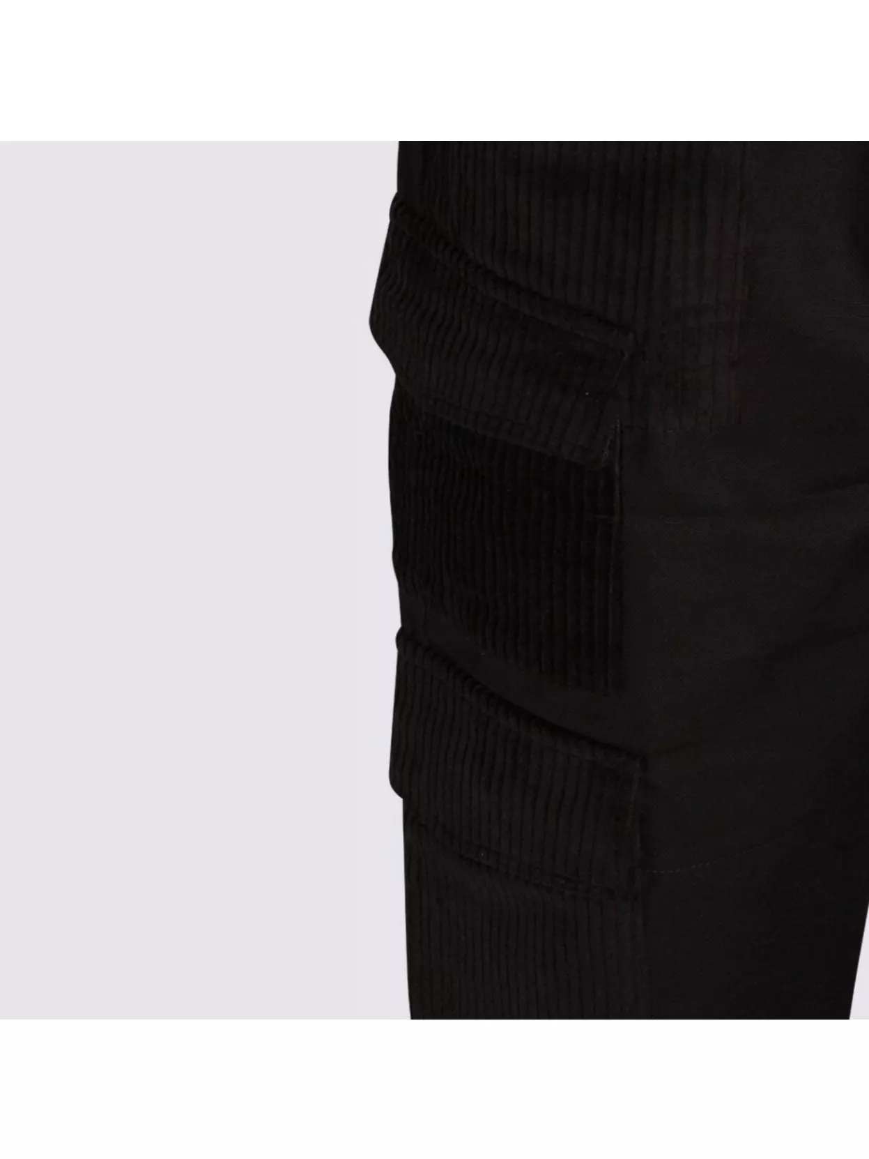 Mauna Kea Utility Trousers Featuring Cargo Pockets