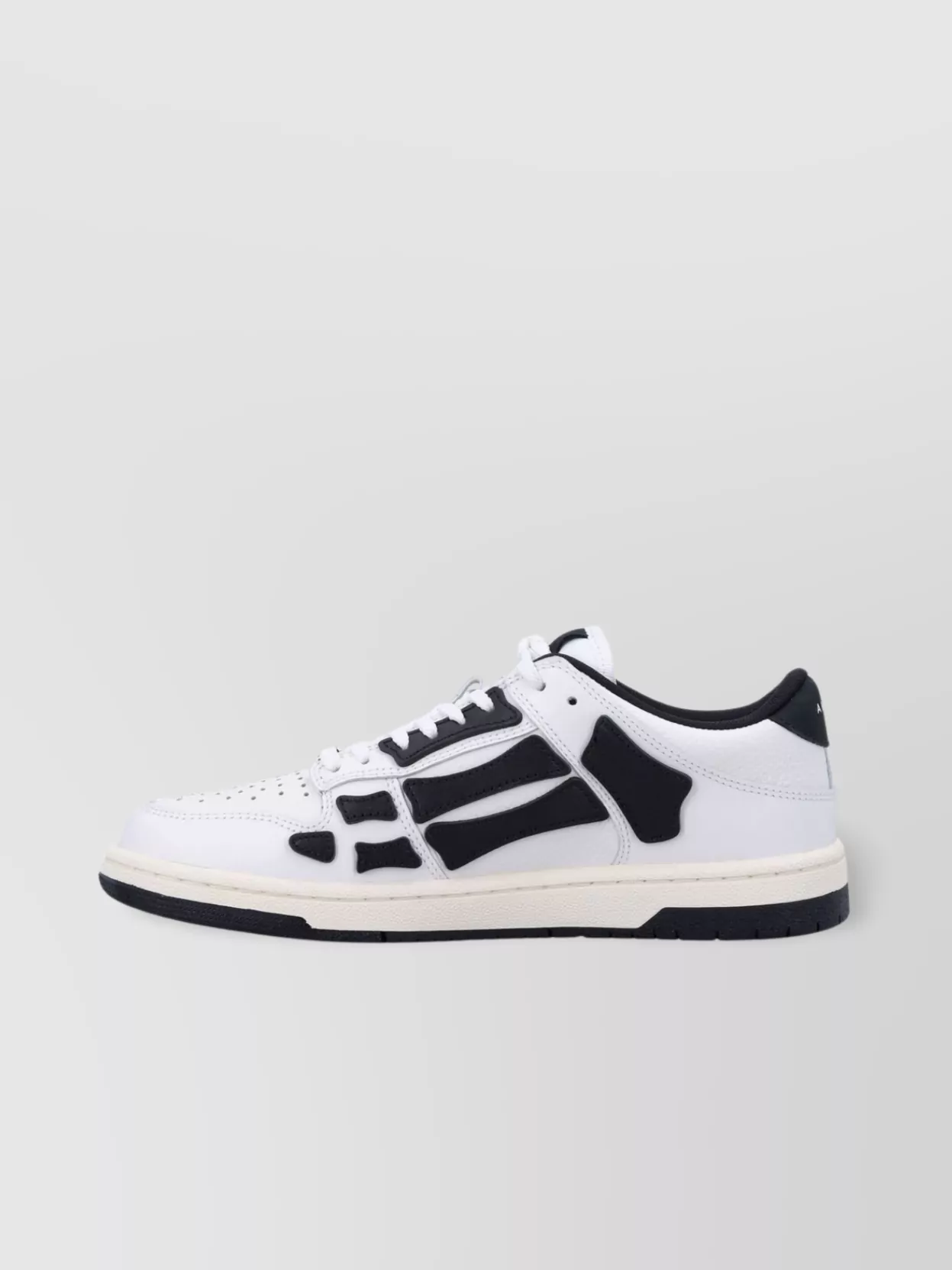 Amiri Skel Top Low Black And White Sneakers With Logo Patch On Thetongue And Contrasting Details On The Si In White