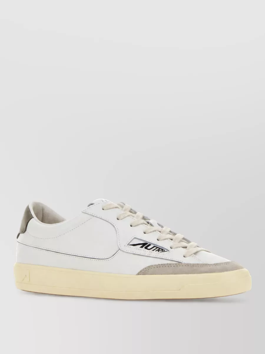 Autry leather low-top sneakers