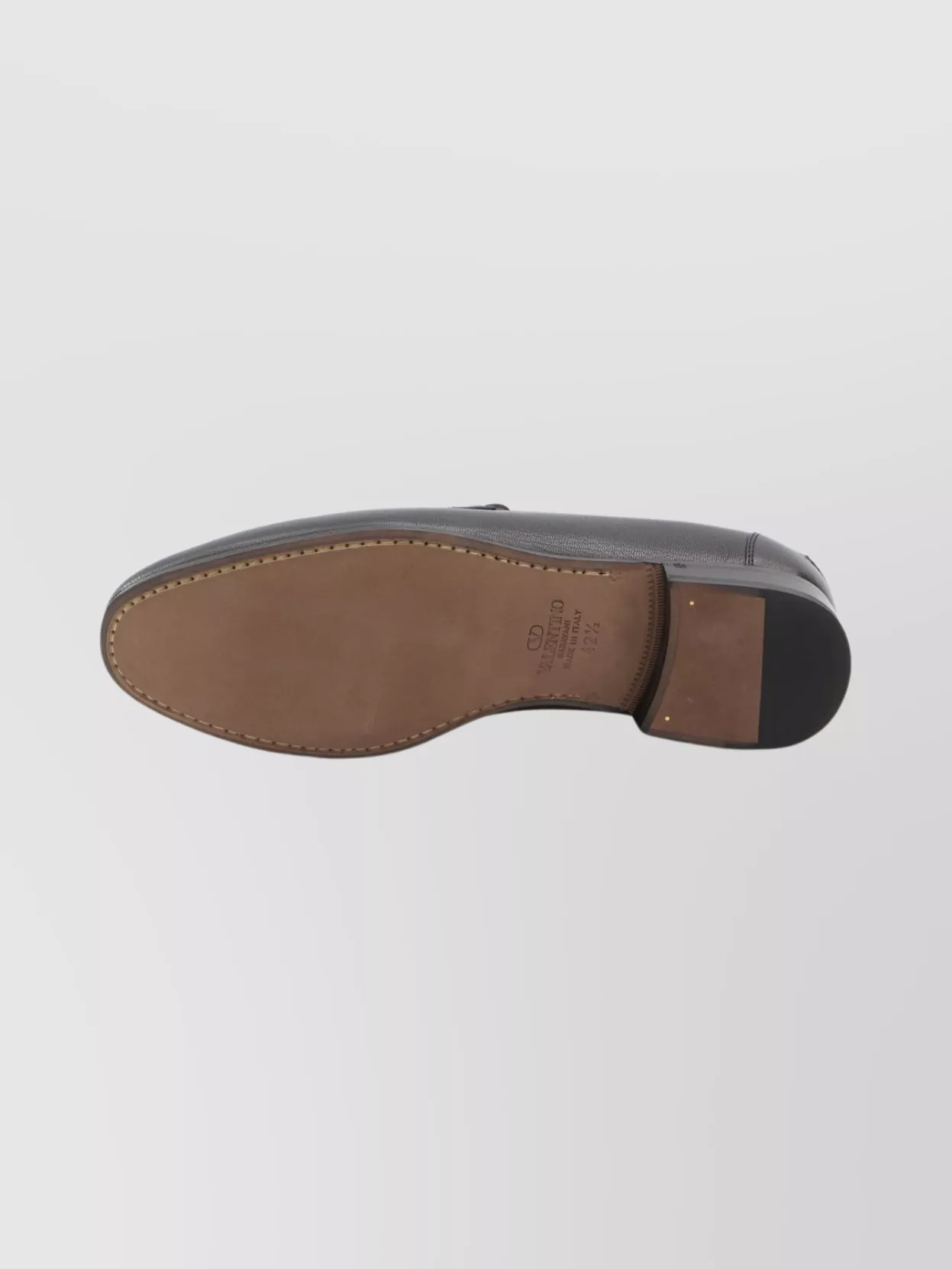 Valentino Garavani Signature Loafers Decorative Chain