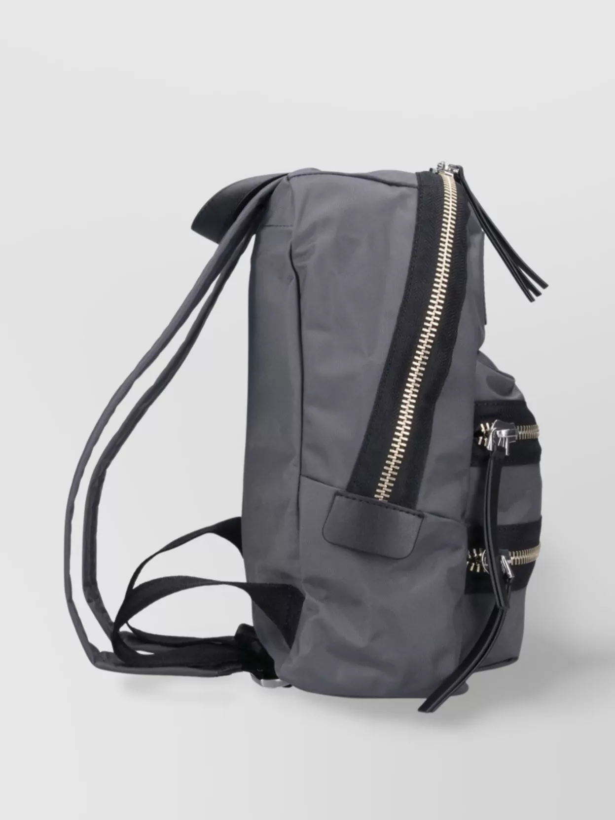 Marc Jacobs Zippered Front Pockets Top Handle Adjustable Straps