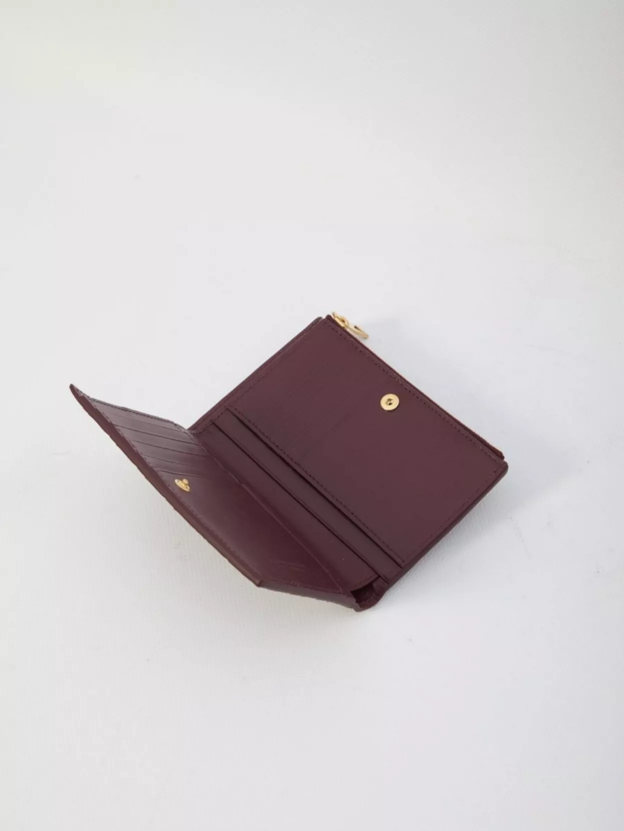 Bottega Veneta Medium Intrecciato Bi-Fold Wallet