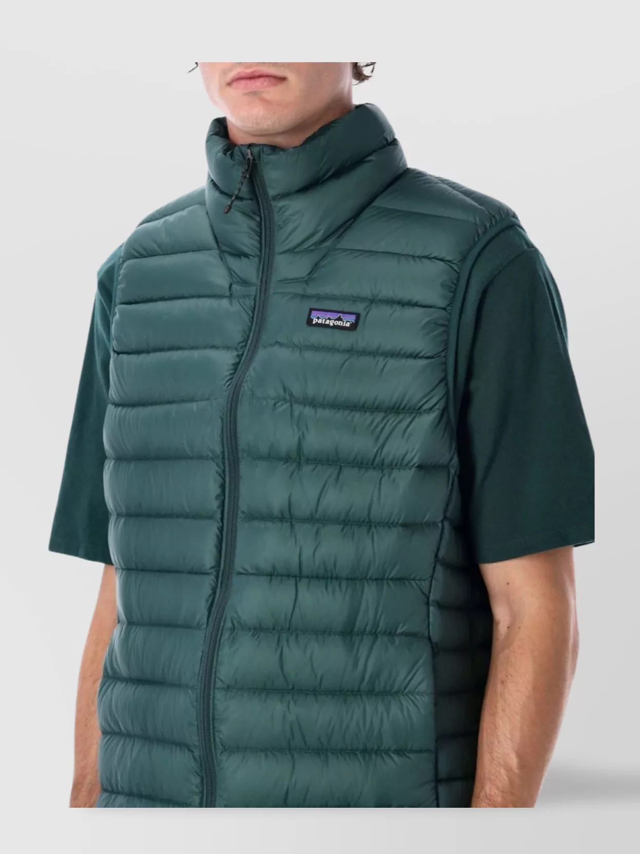 Patagonia Insulated High Neck Vest Pockets