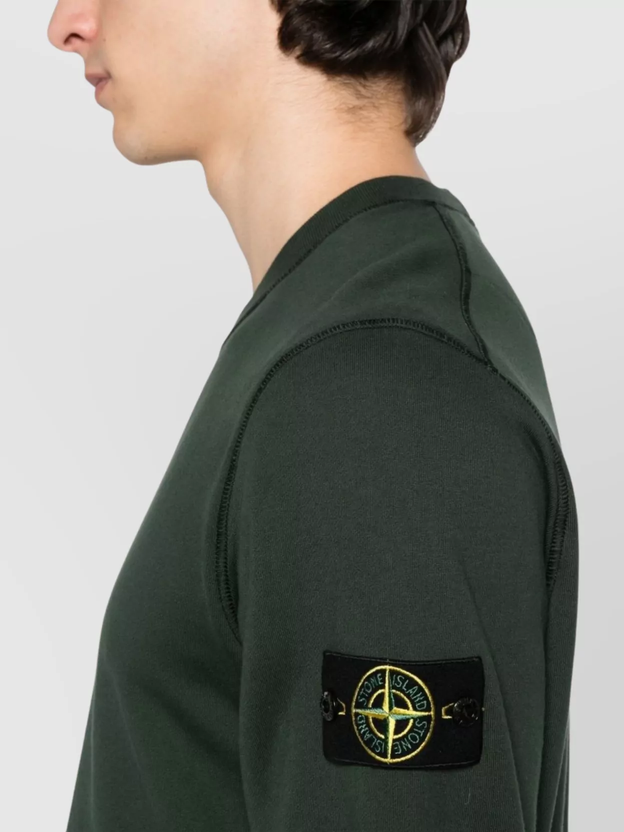 Stone Island Logo Badge Crewneck Knitwear With Ribbed Finish