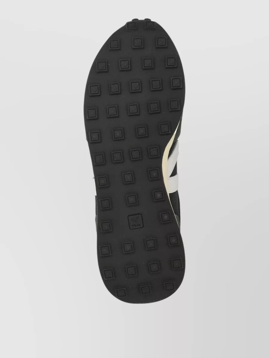 Veja Low Top Sneakers Mesh Suede Panels