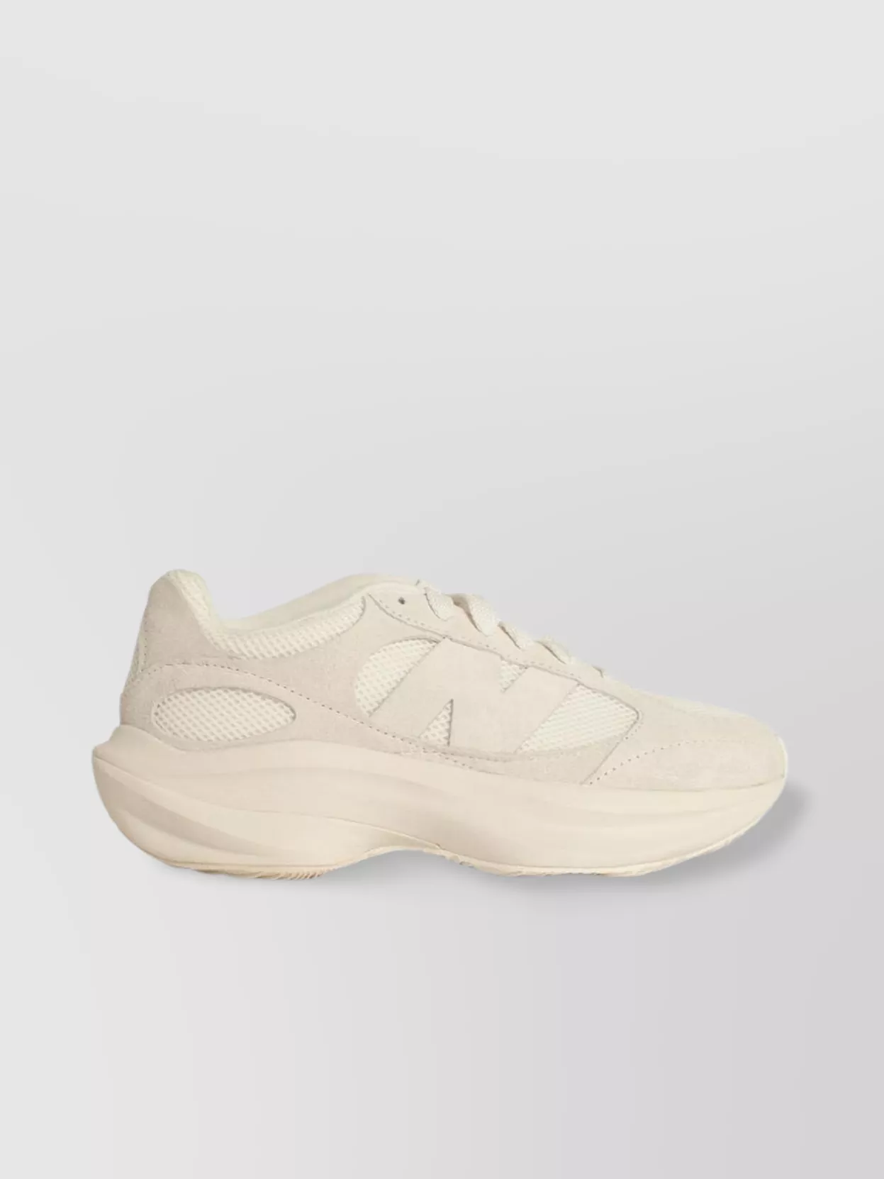 New Balance Chunky Sole Mesh Panels Suede Overlays Sneakers