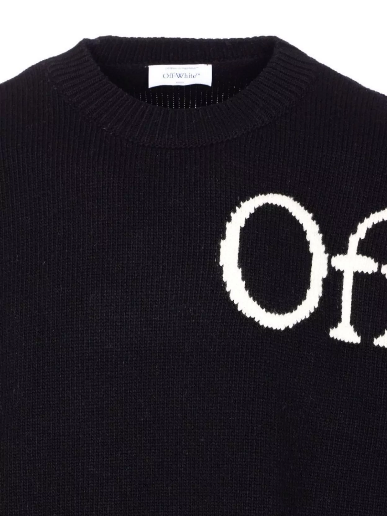Off-White Cozy Knit Crewneck Sweater With Long Sleeves