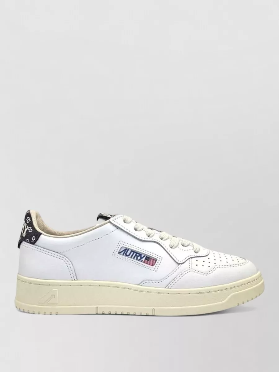 Autry Leather Logo-Lace-Up Low-Top Sneakers