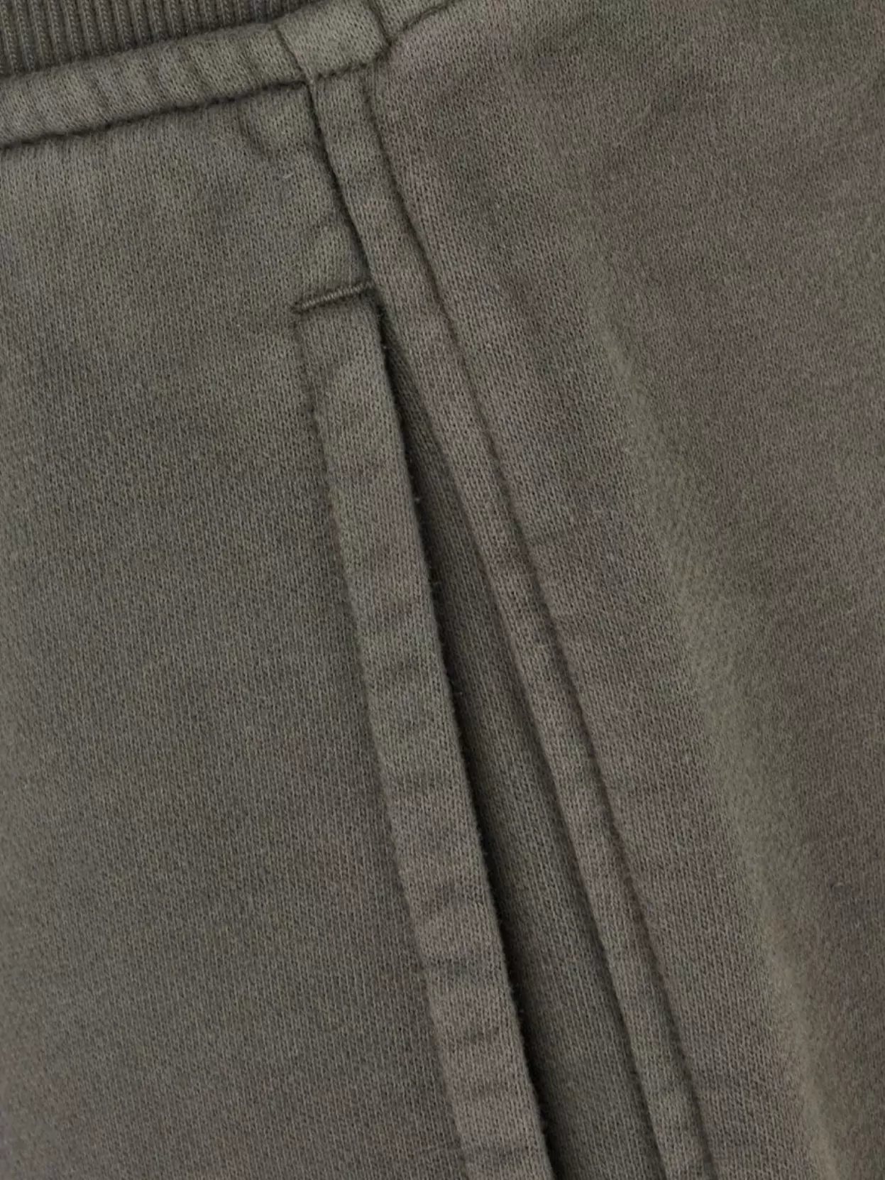C.p. Company Waistband Elastic Ribbed Cuffs Side Cargo Pocket