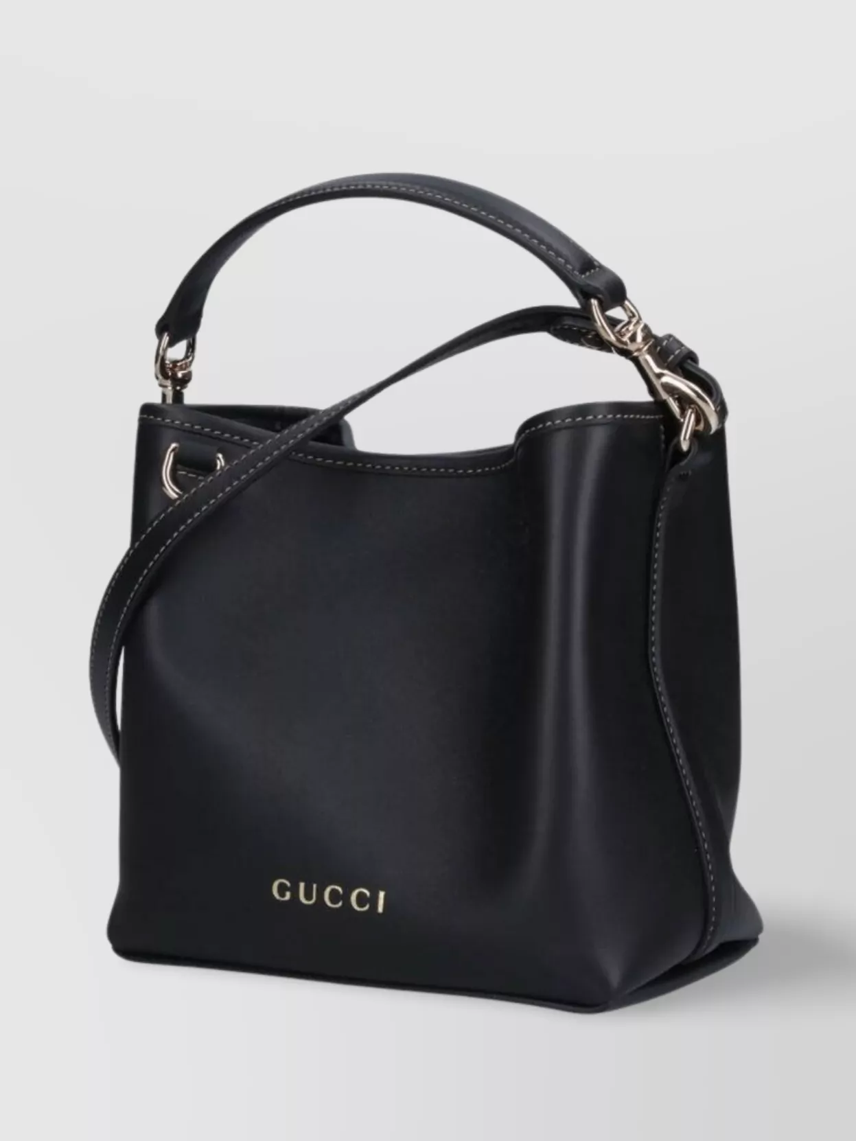 Gucci Borsa A Secchiello Gg Emblem In Pelle Nera Donna