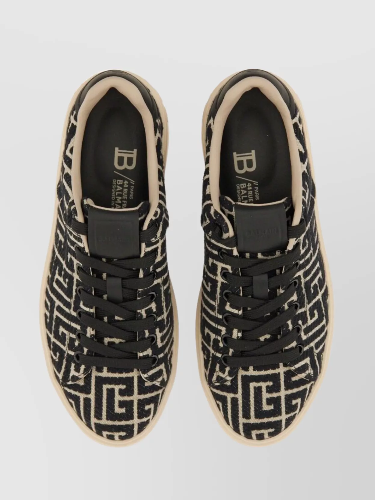 Balmain Low-Top Round Toe Rubber Sole Sneakers