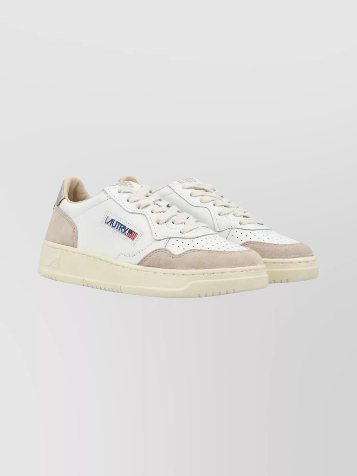 Autry leather medalist low-top sneakers