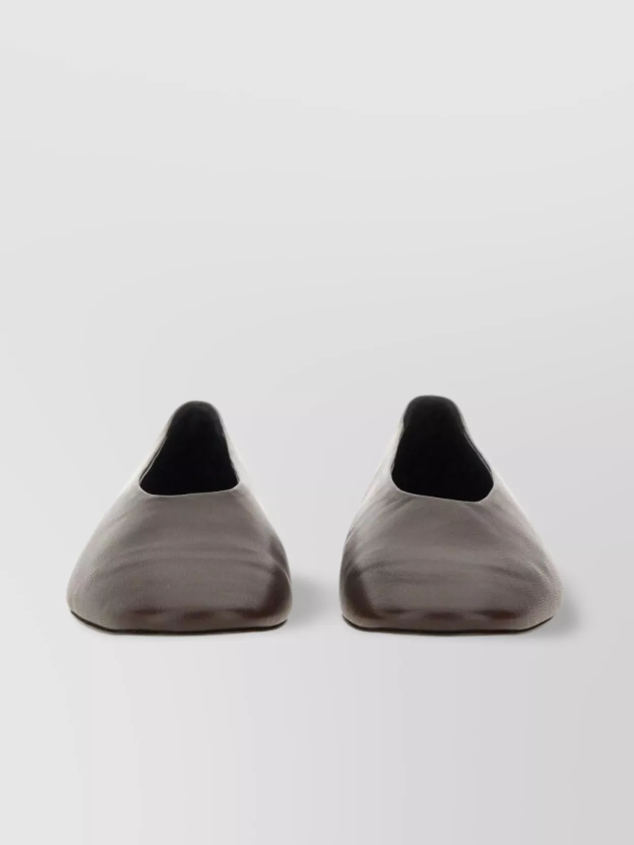 Aeyde Leather Pointed Toe Ballerina Shoes