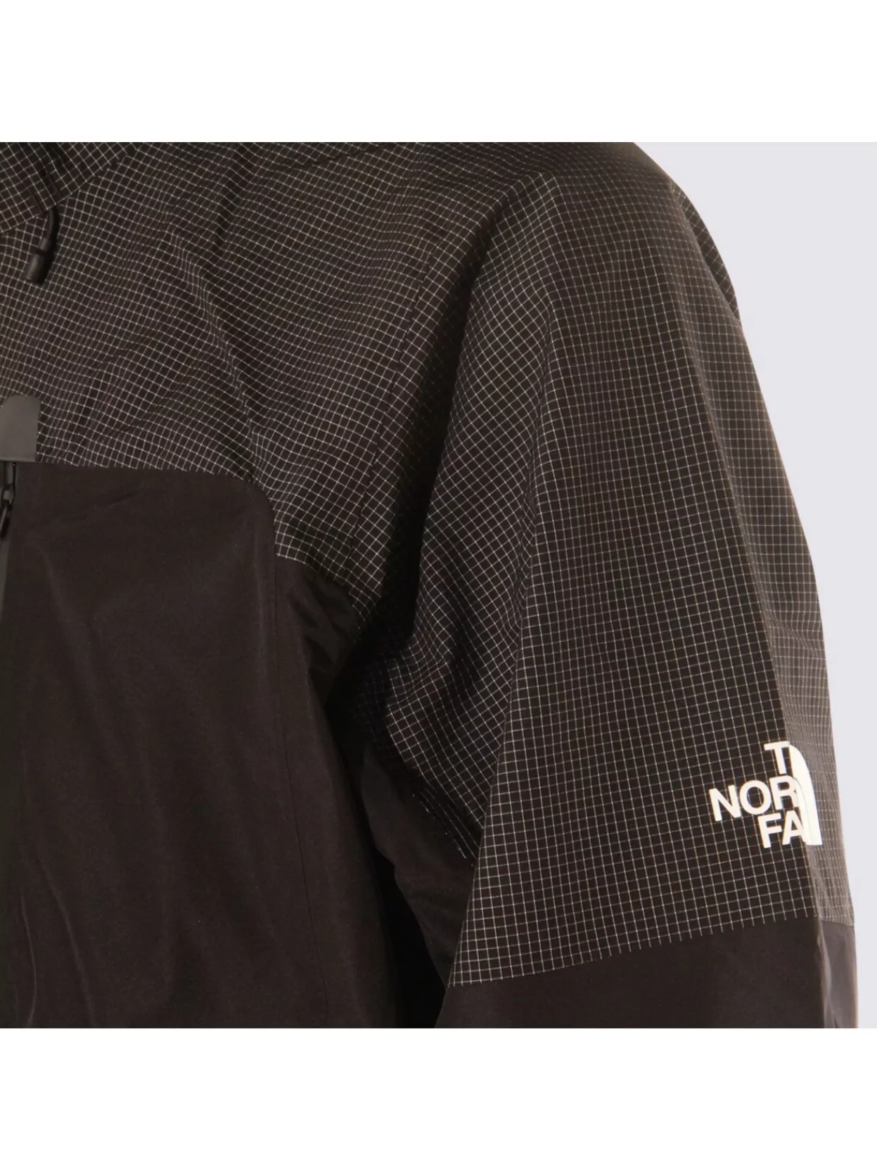 The North Face Versatile Jacket With Hood And Pockets