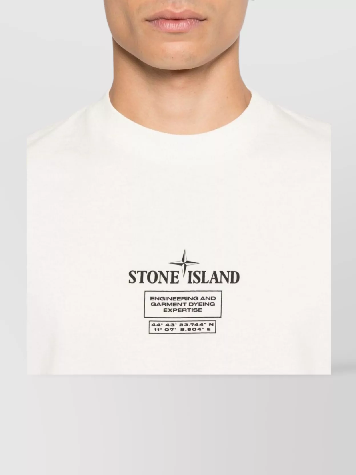 Stone Island Logo Crew Neck Cotton T-shirt With Short Sleeves In White