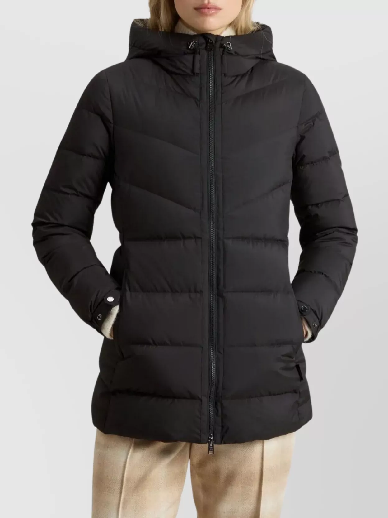 Woolrich Long Hooded Quilted Jacket Side Pockets